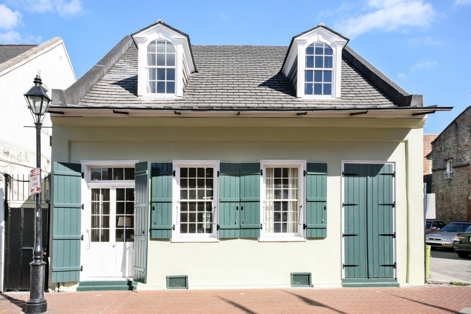 House Of The Week An Early 1800s Creole Cottage In The French Quarter