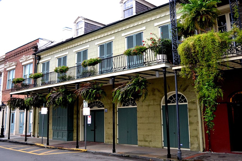 10 New Orleans Homes to Inspire Mardi Gras Magic