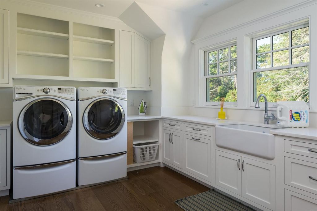 How to Create a More Functional & Inviting Laundry Room