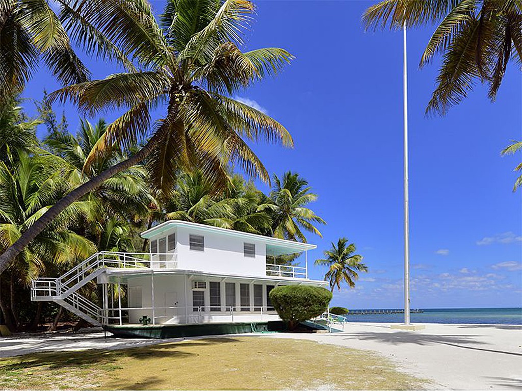 House of the Week Beached Florida Keys Houseboat