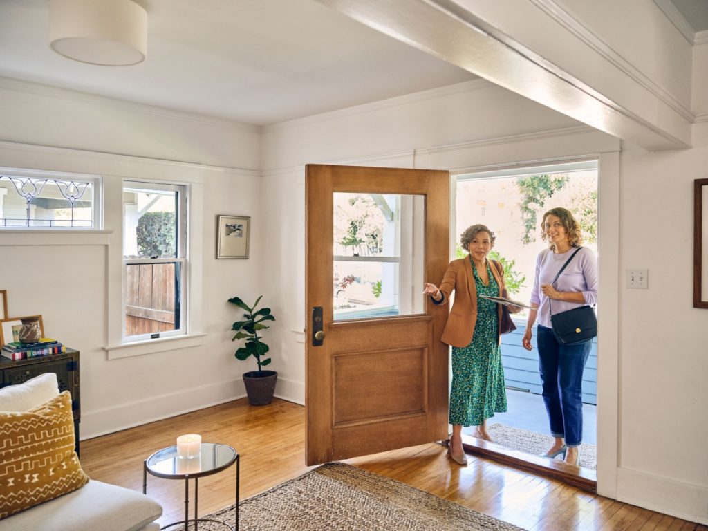 typical deposit when buying a house