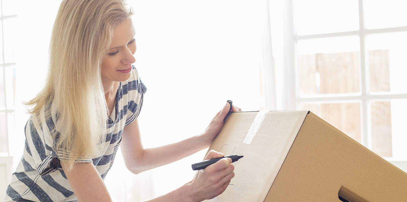 How to Pack for a Move: 6 Steps and 6 Hacks to Pack Fast | Zillow