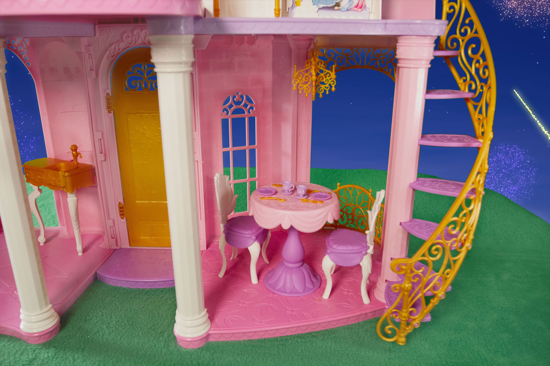 Barbie Disney Princess Ultimate Dream Castle Replacement Pillar 6 available 