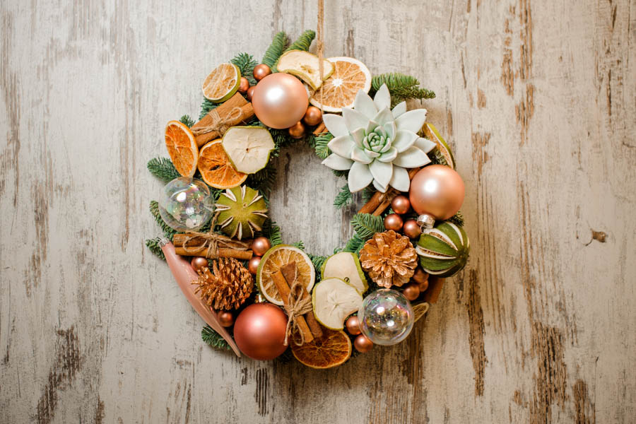 Holiday home decor ideas: Incorporate nature into your decorations.
