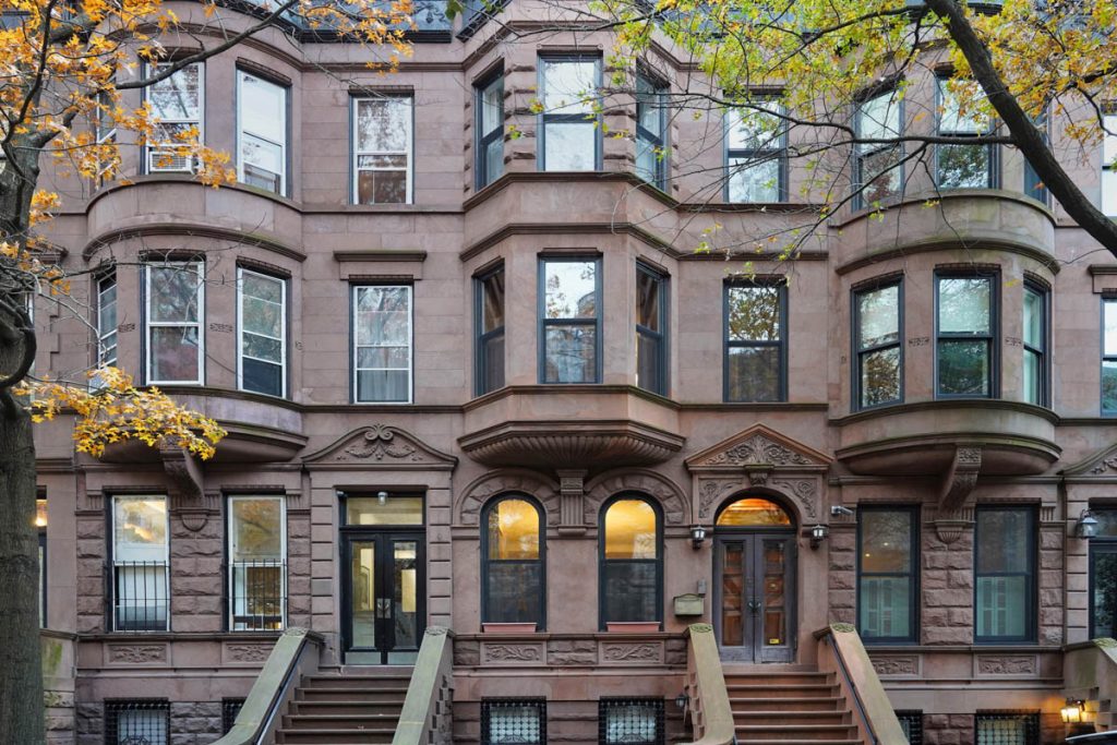 New York residential street with brownstone style apartment buildings