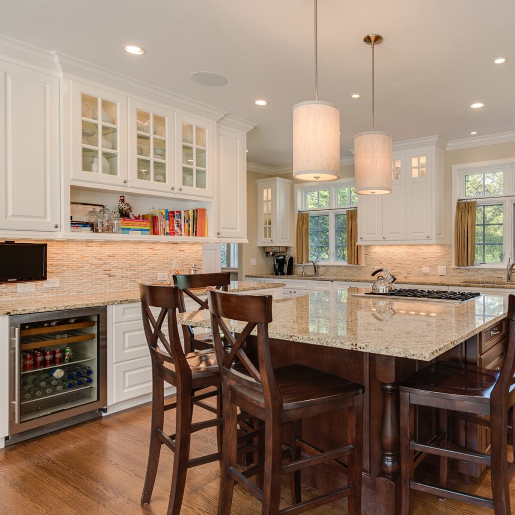 5 Dreamy Hamptons Kitchens Perfect For Holiday Cooking Out East   Square 6a9f5f 1024x1024 