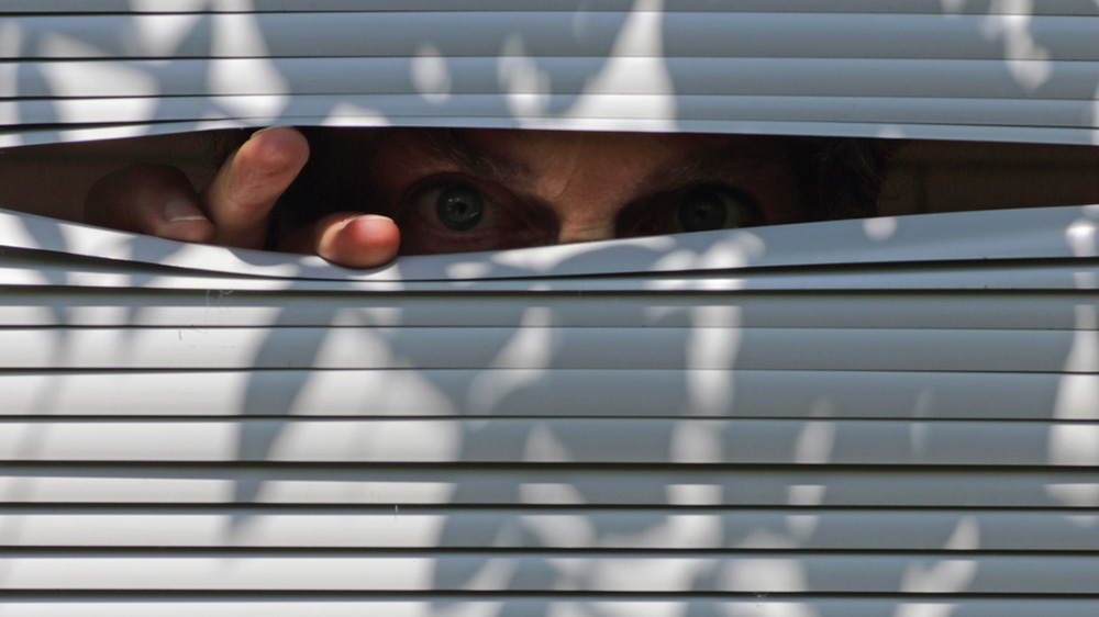 what is an open house neighbor being nosy
