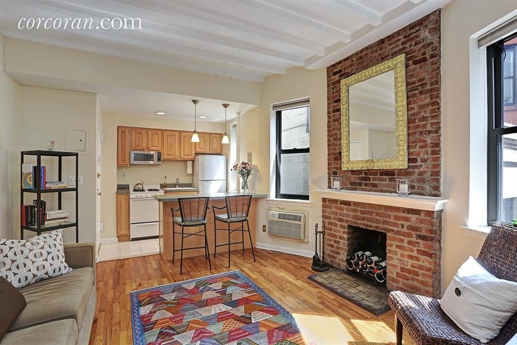 One-Bedroom in Lincoln Square Asks $475K | StreetEasy