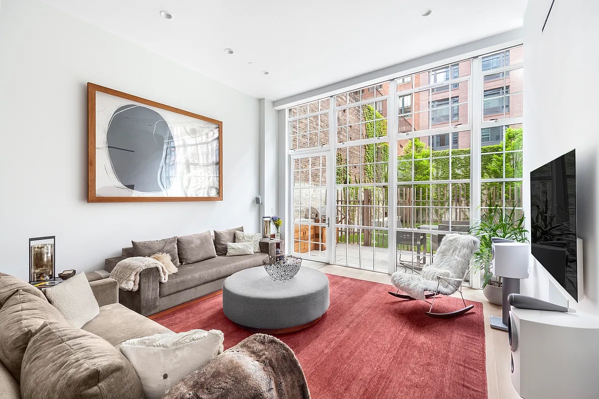 Dumbo living room open houses for February 18 and 19 NYC
