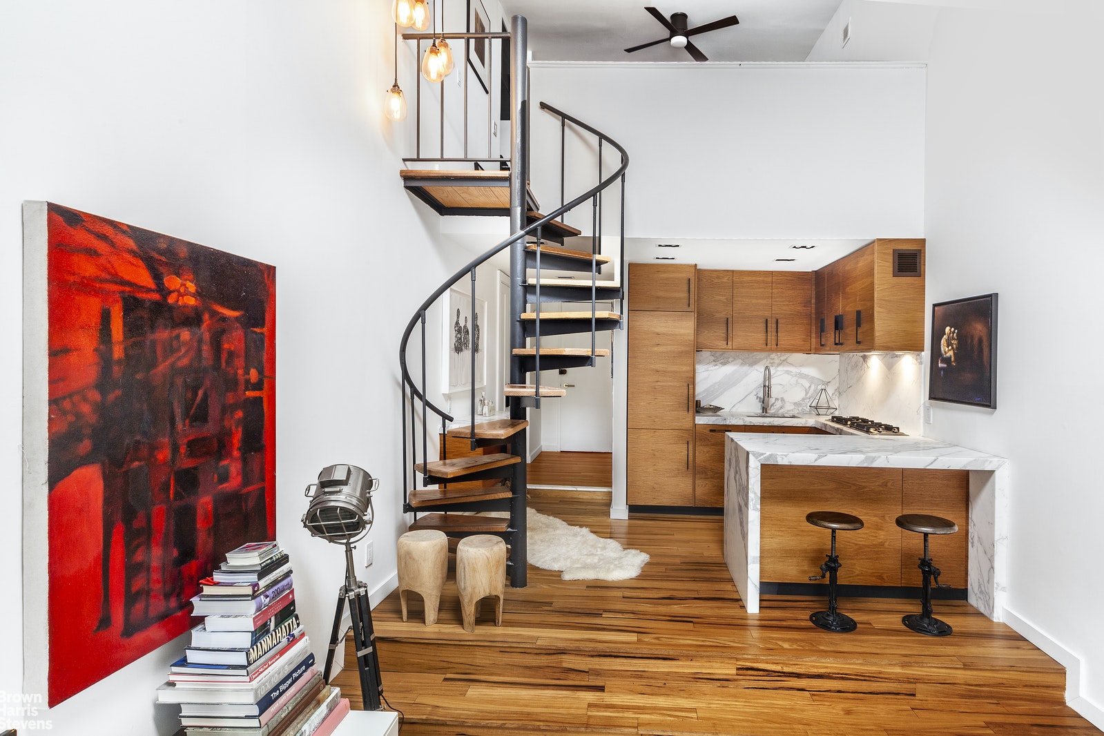 211 thompson street PHG - greenwich village 1br