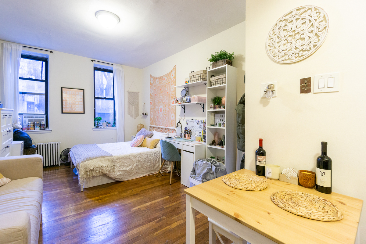 nyc apartments for an april move-in