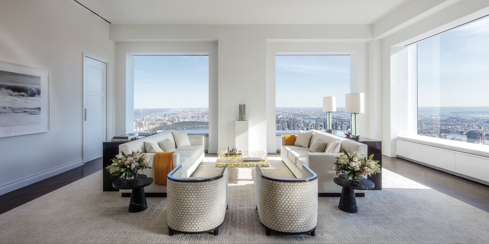 luxury buildings in nyc a living room at 432 Park Avenue