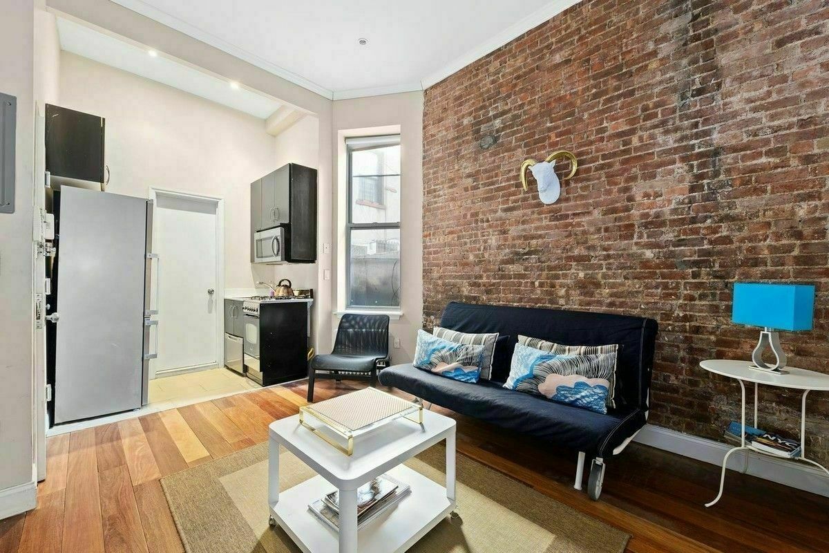 nyc apartments for a july move-in - nolita