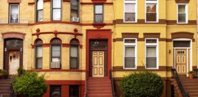 Red and Yellow facades Bed Stuy