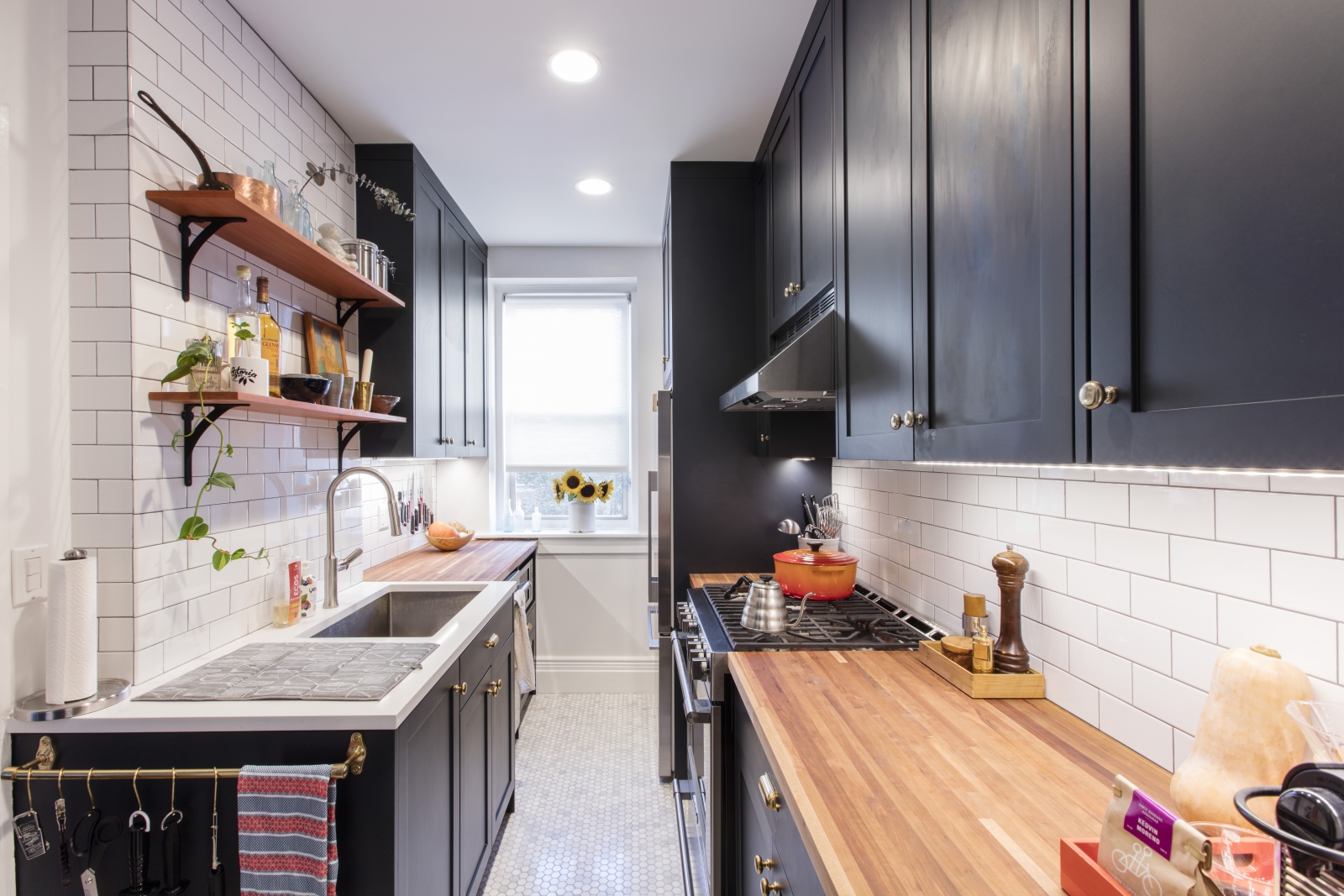image of open kitchen shelving nyc