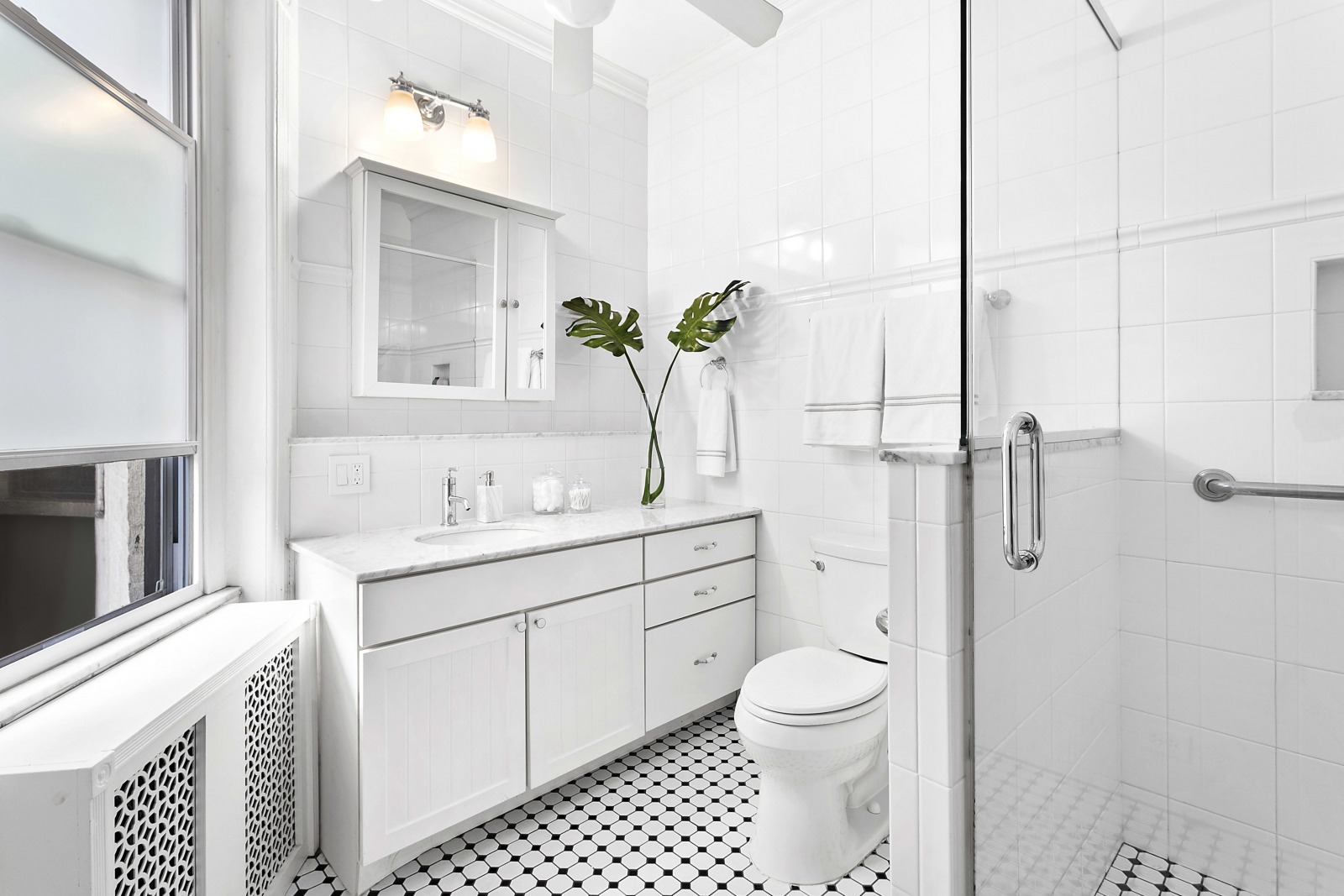 His And Her Bathrooms The Hottest Nyc Apartment Trend Streeteasy