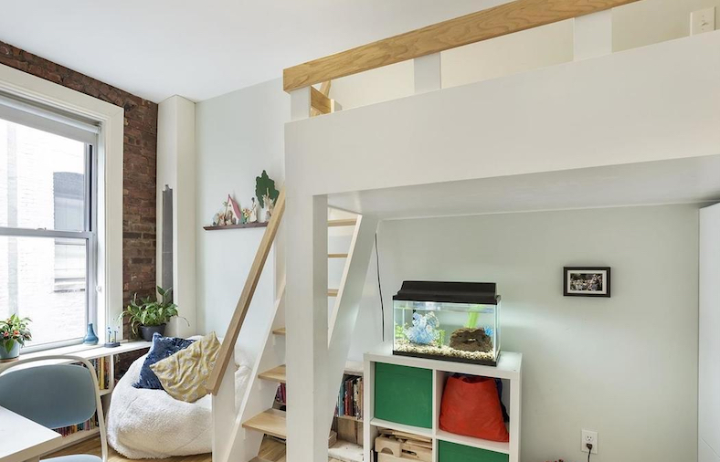 Loft Bed Ideas For Grown Ups Living In, Small Loft Bed Ideas