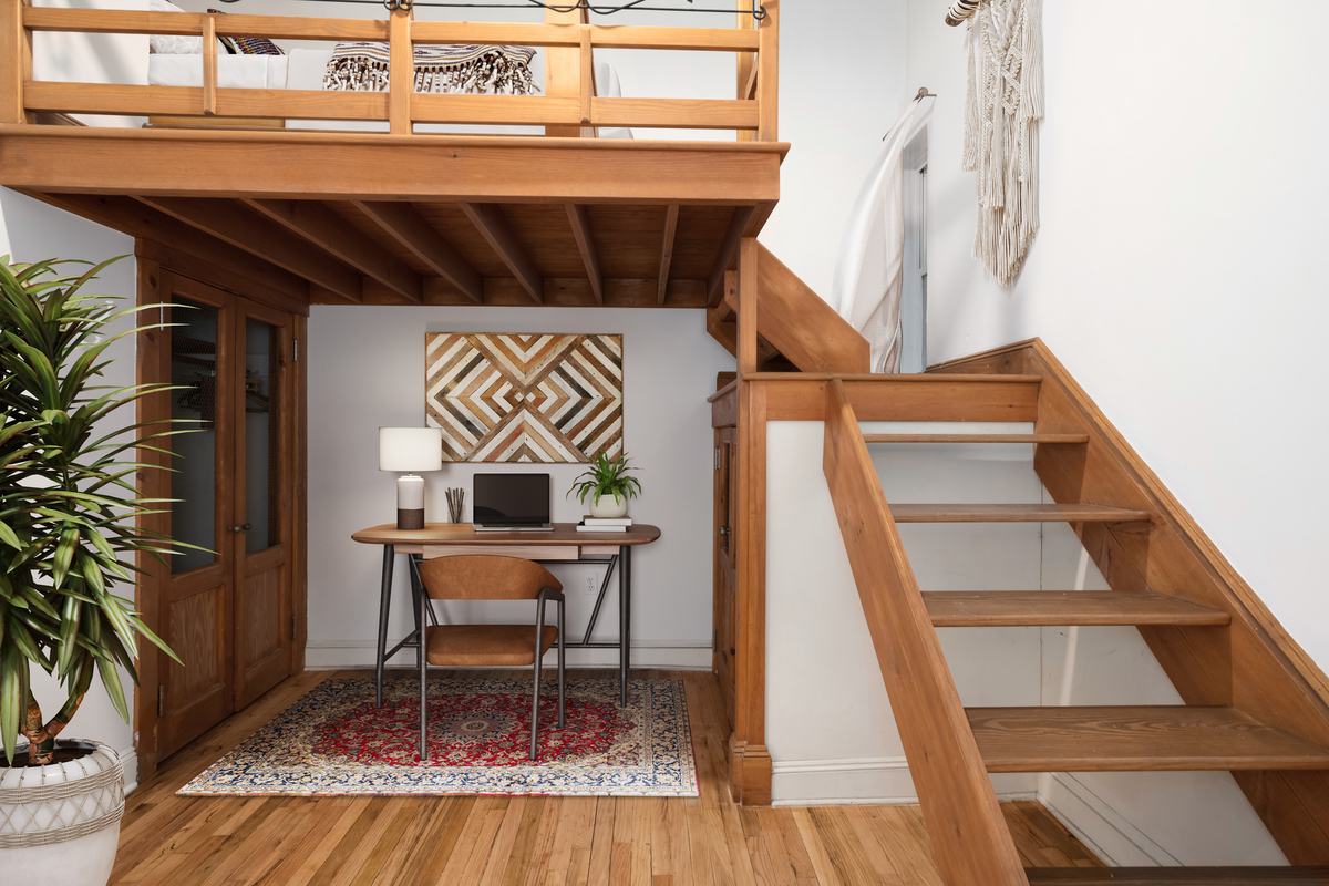 loft bed in small room