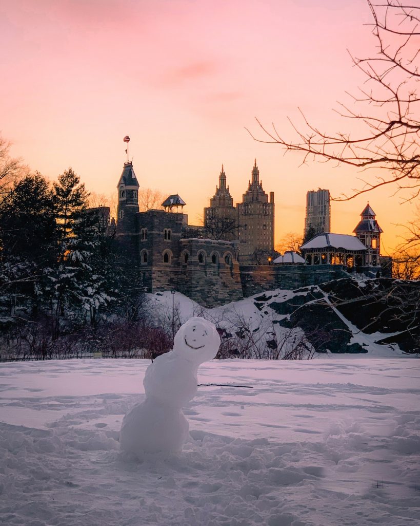 an_uptown_girl - streeteasy finds snowman image