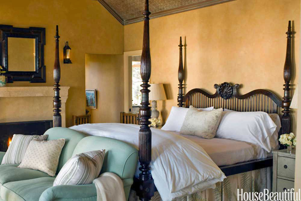 Turn Your Bedroom Into A Romantic Retreat Trulia S Blog
