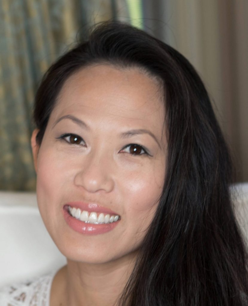 headshot of zillow employee annie lau